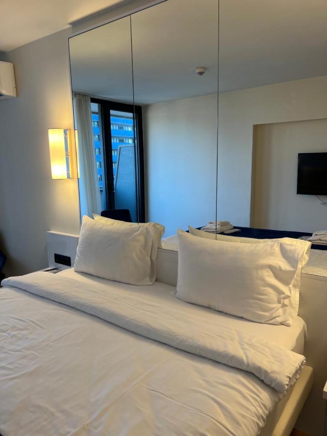 Orbi City Suites Batumi Exterior foto