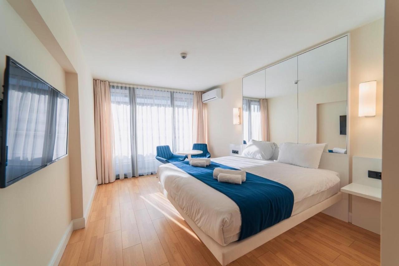 Orbi City Suites Batumi Exterior foto